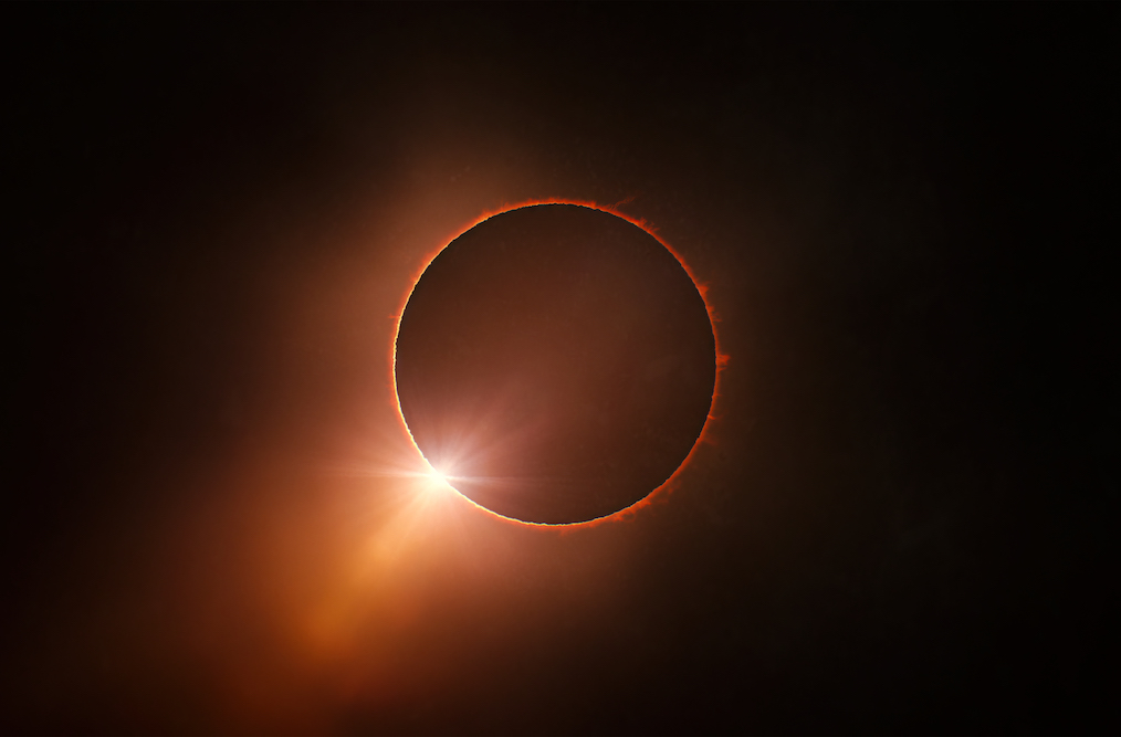 Total Solar Eclipse - Diamond Ring effect
